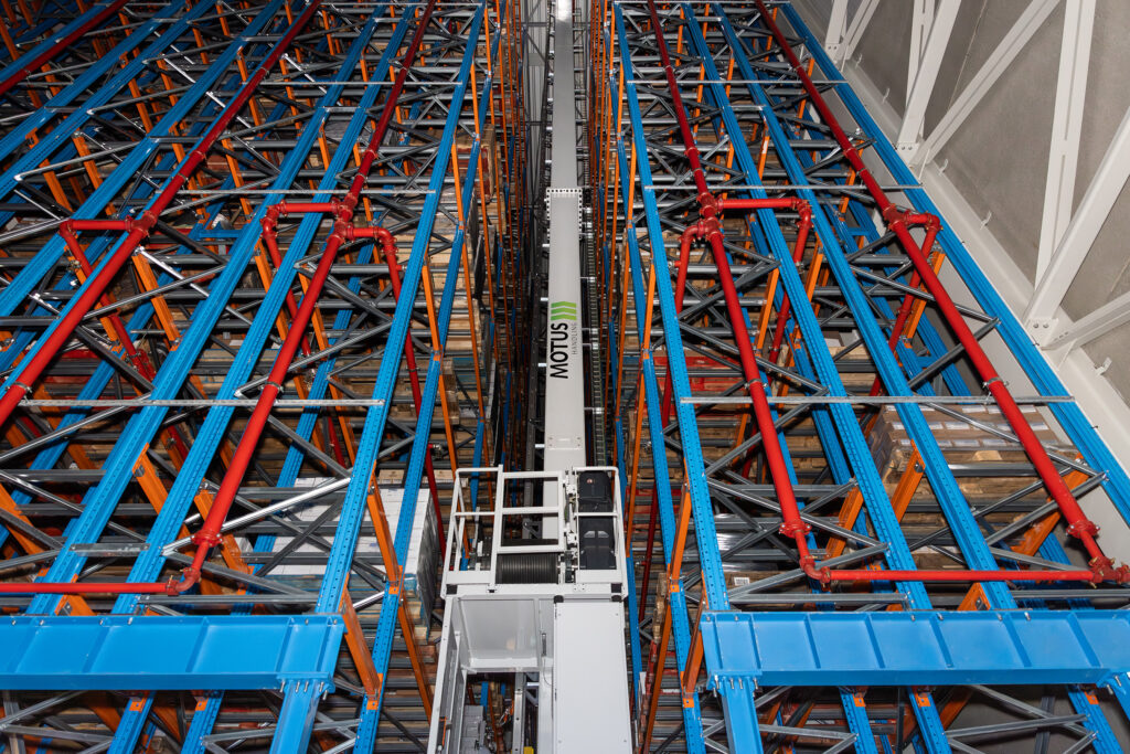 Motus Handling Roussel 005 LR